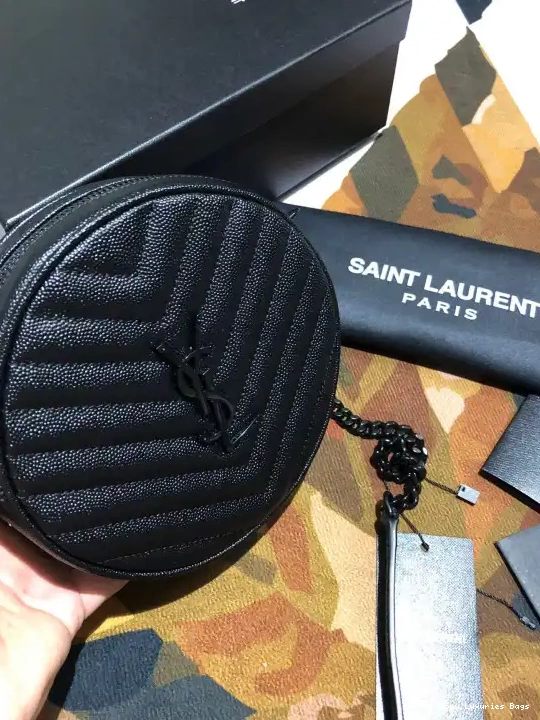 Tony Luxuries YSL VINYLE ROUND BAG CAMERA 0702
